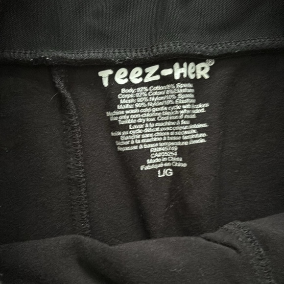 Black skort - Picture 3 of 3